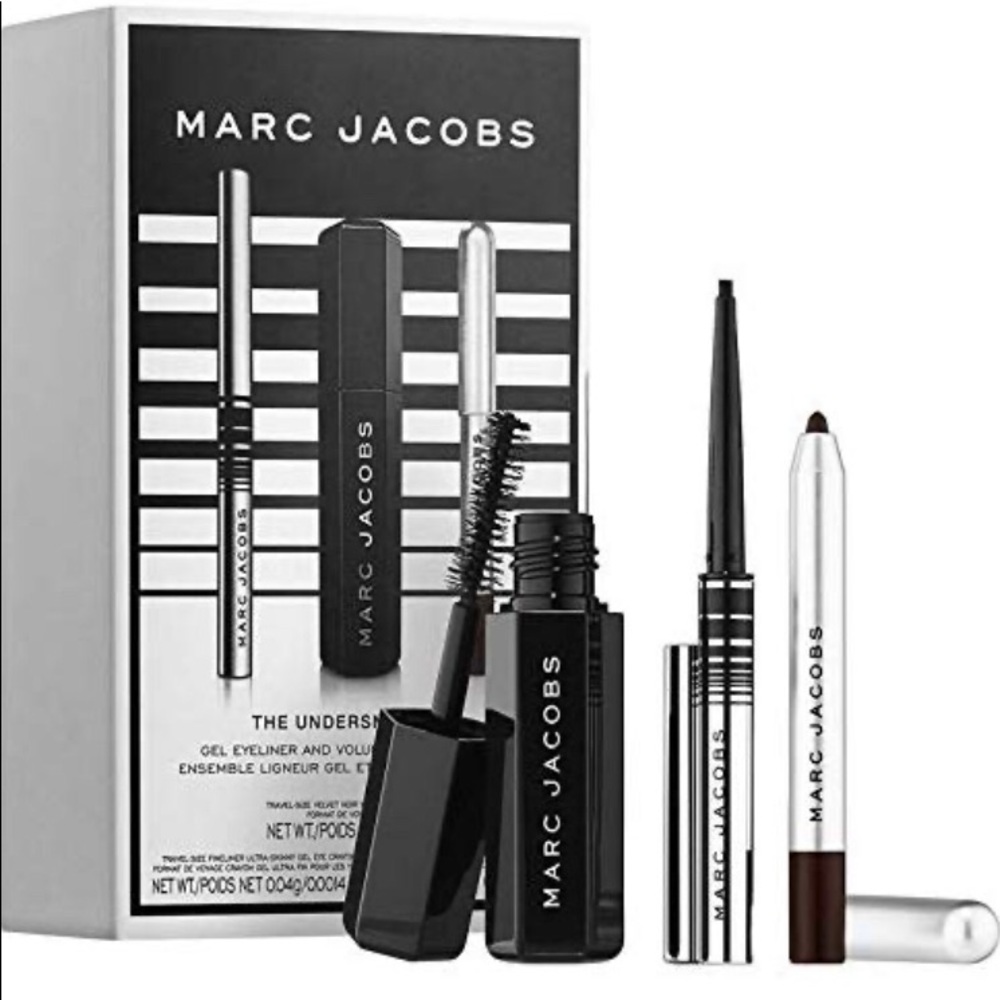 ⭐️NIB Marc Jacobs “The Undersmoke Kit”⭐️